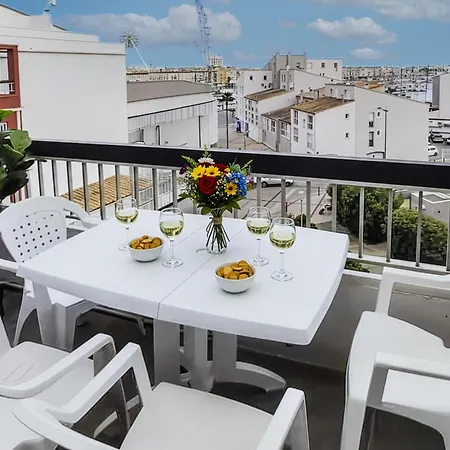 T2 avec Balcon&vue Port ,Clim, Plages à pied Agde